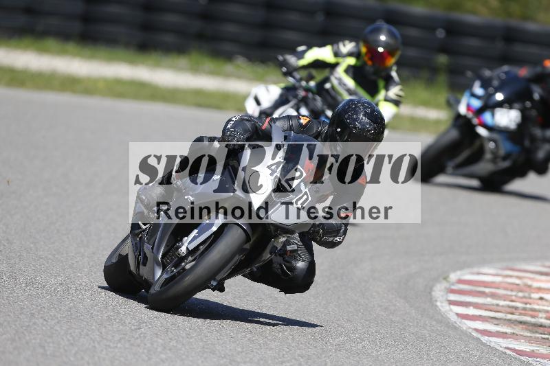 /Archiv-2024/56 10.08.2024 Plüss Moto Sport ADR/Einsteiger/420